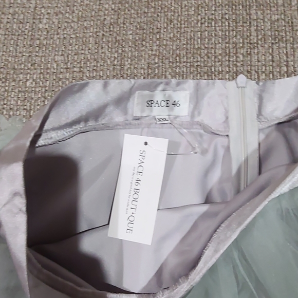 Mint Green tulle skirt by space 46 boutique - Picture 4 of 7